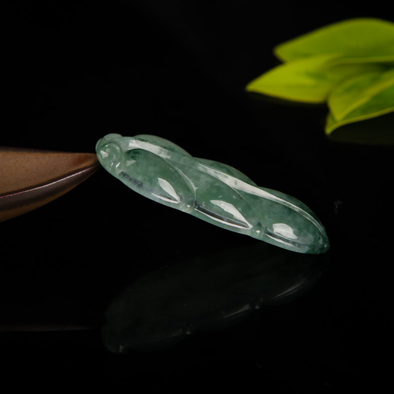 缅甸天然豆种翡翠金枝玉叶吊坠-红掌柜