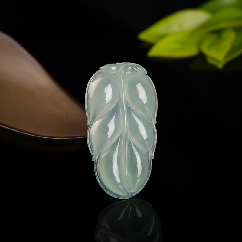 缅甸天然油青种翡翠金枝玉叶吊坠-红掌柜