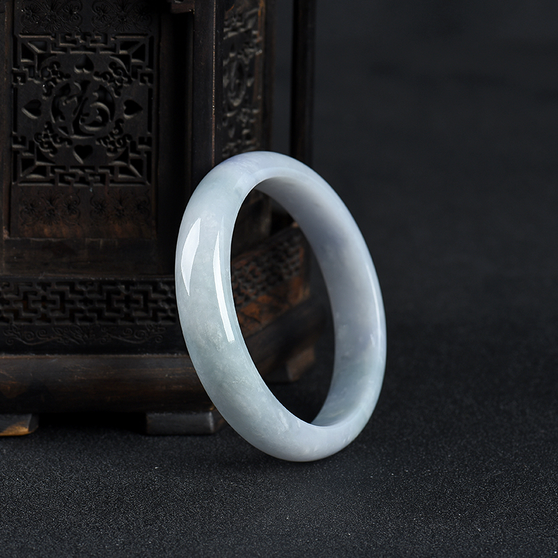 豆种春带彩翡翠手镯-红掌柜