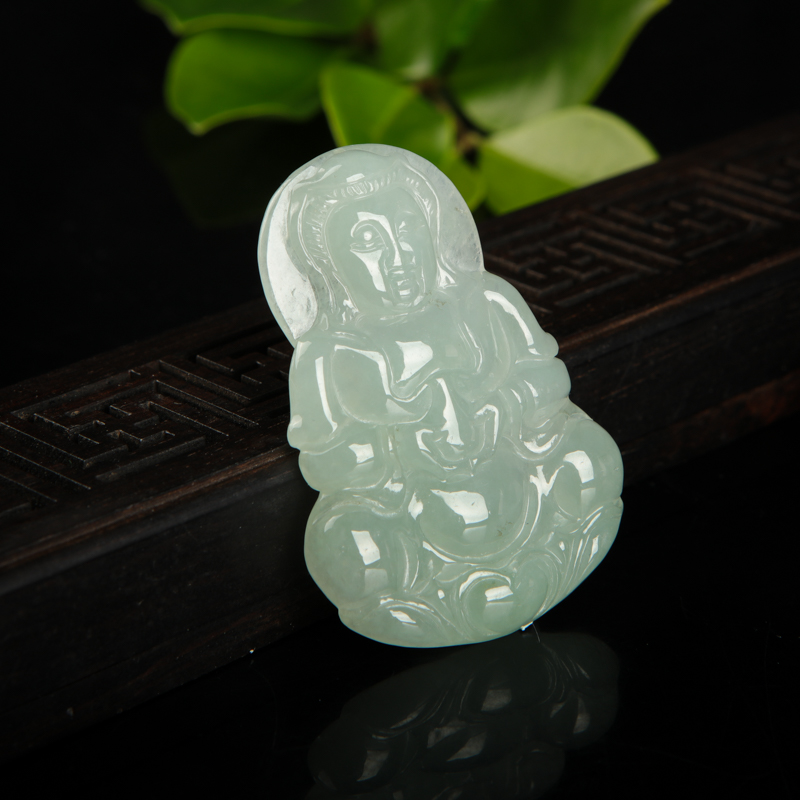 灰绿翡翠观音吊坠-红掌柜