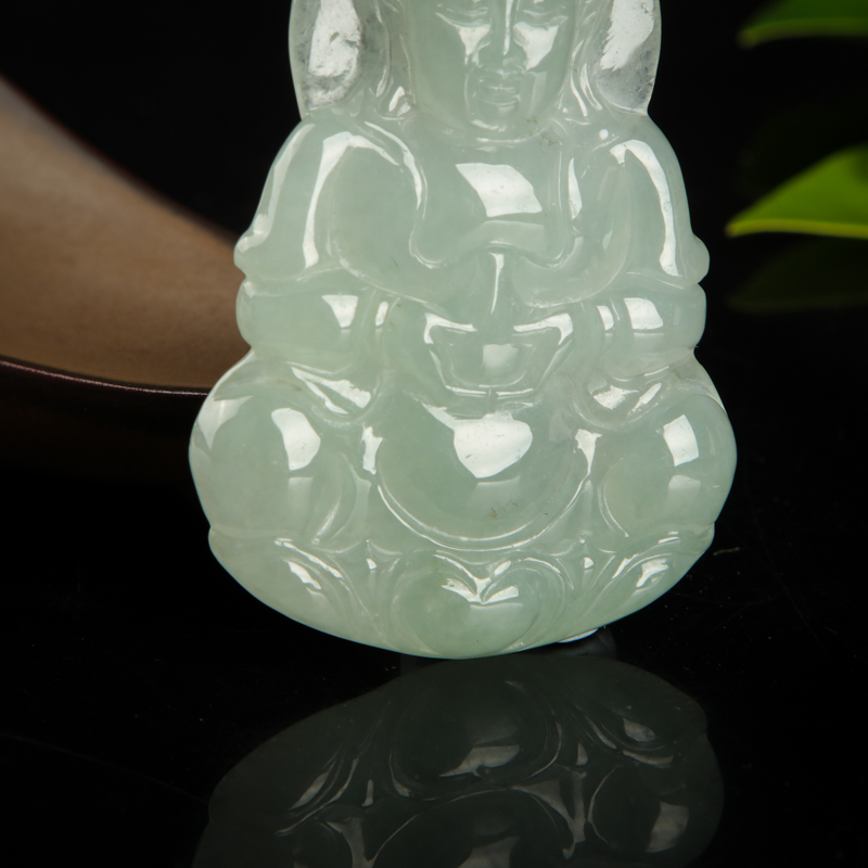 缅甸翡翠观音吊坠-红掌柜