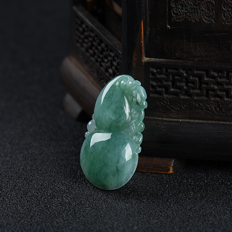 糯种翡翠福禄吊坠-红掌柜