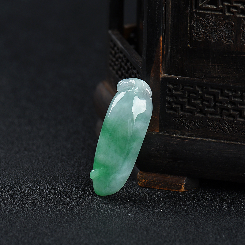 糯种翡翠福瓜吊坠-红掌柜