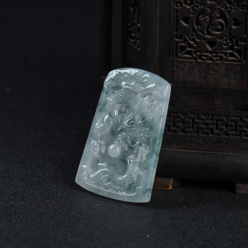 糯冰种翡翠辰龙吊坠-红掌柜