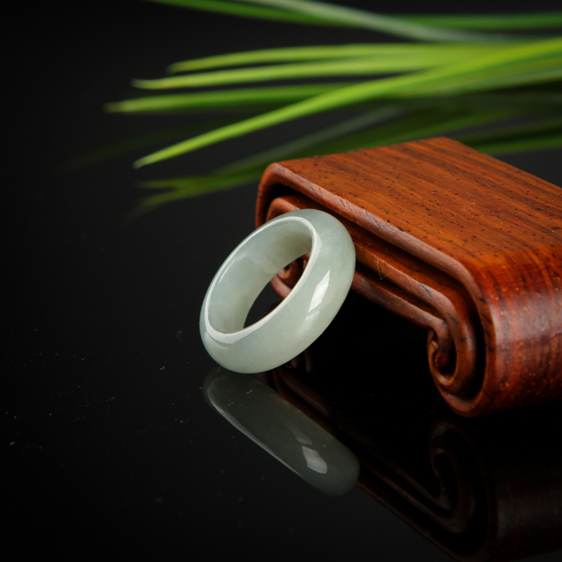 缅甸糯种灰绿翡翠戒指-红掌柜