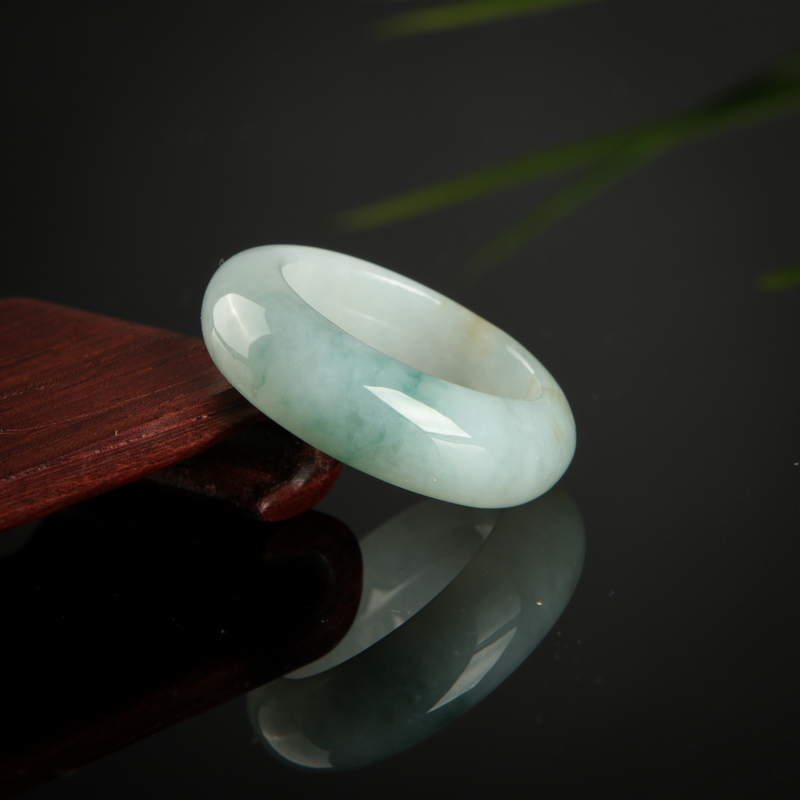 糯种飘花翡翠戒指-红掌柜