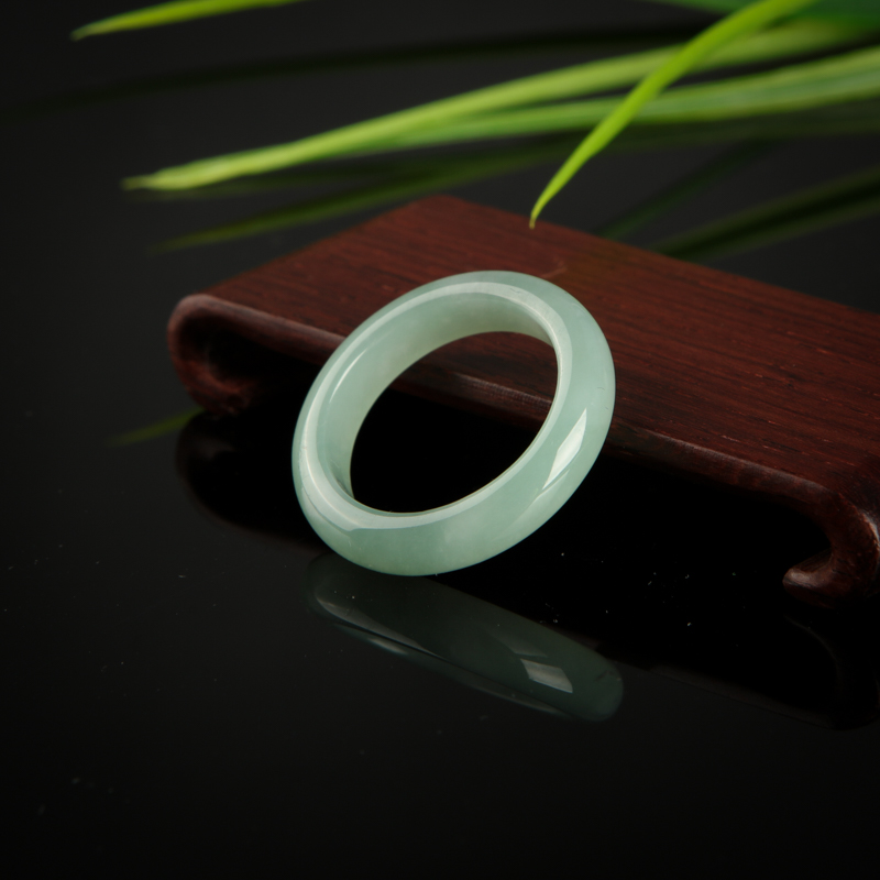 缅甸糯种翡翠戒指-红掌柜