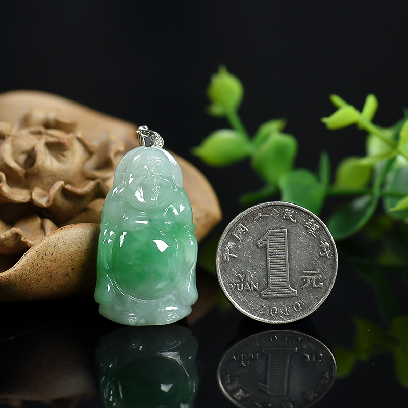 豆种飘翠翡翠佛吊坠-红掌柜