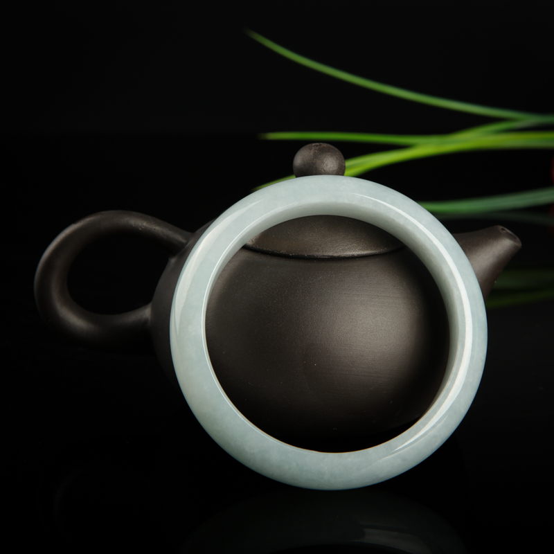 57.5mm豆种天然翡翠手镯-红掌柜