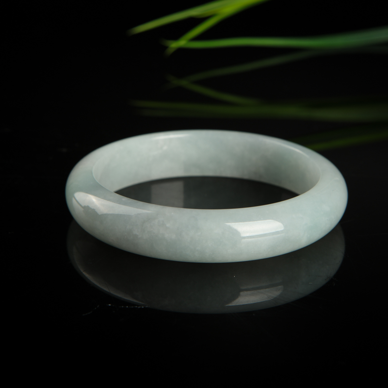 天然豆种翡翠手镯-红掌柜