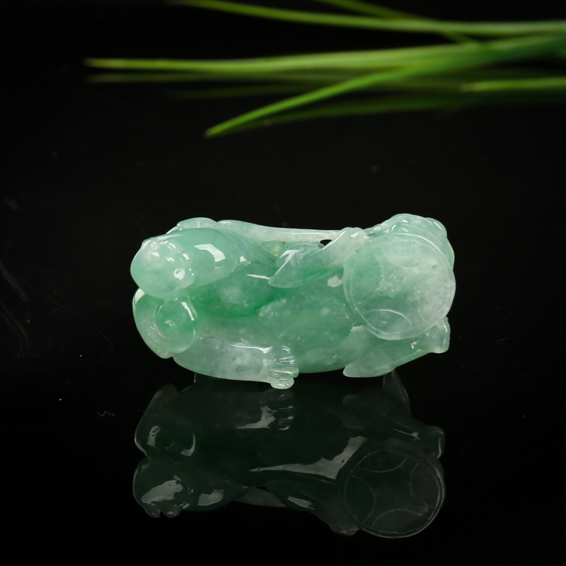 翡翠貔貅吊坠-红掌柜