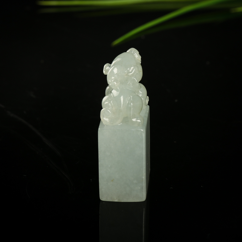 糯种翡翠貔貅吊坠-红掌柜