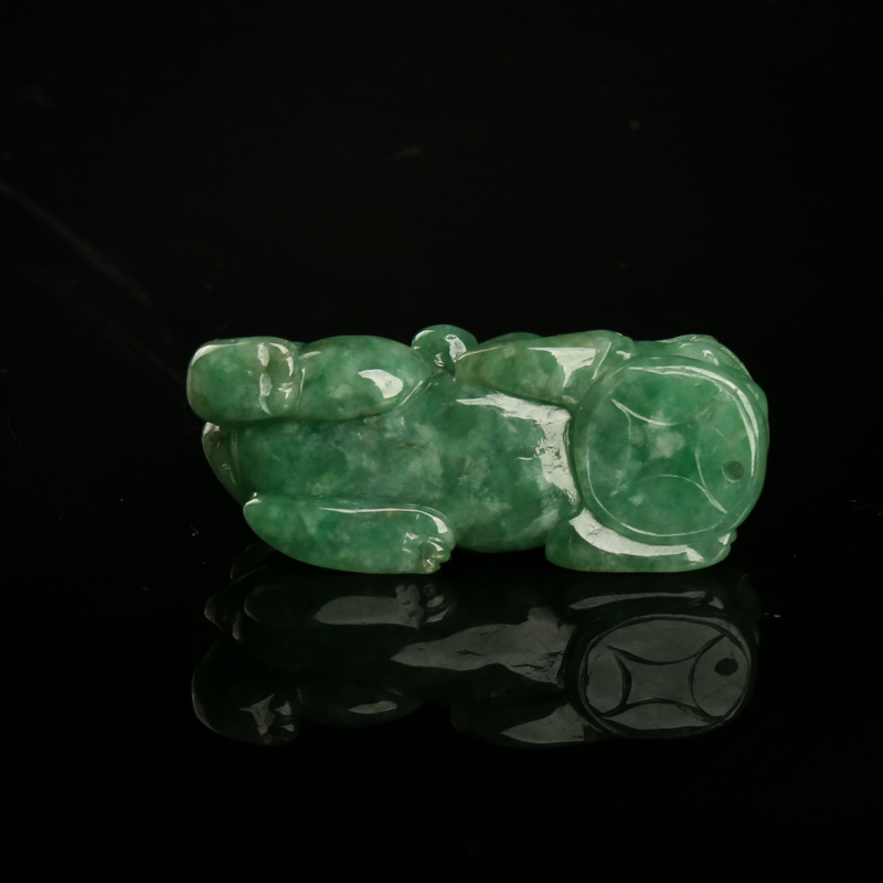 豆种深绿翡翠吊坠-红掌柜