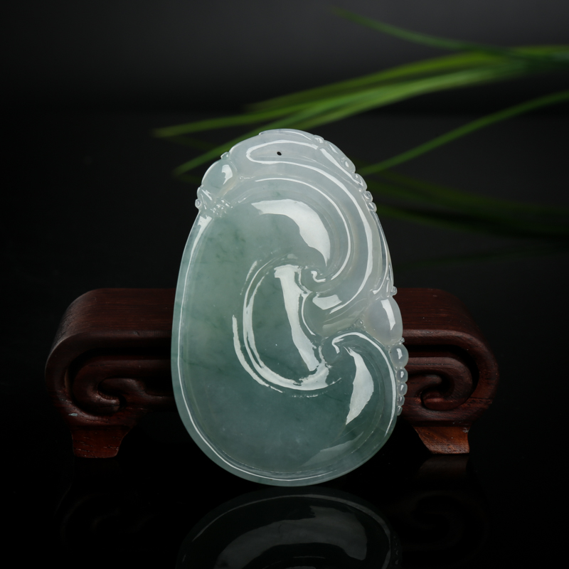 糯种飘花翡翠吊坠-红掌柜