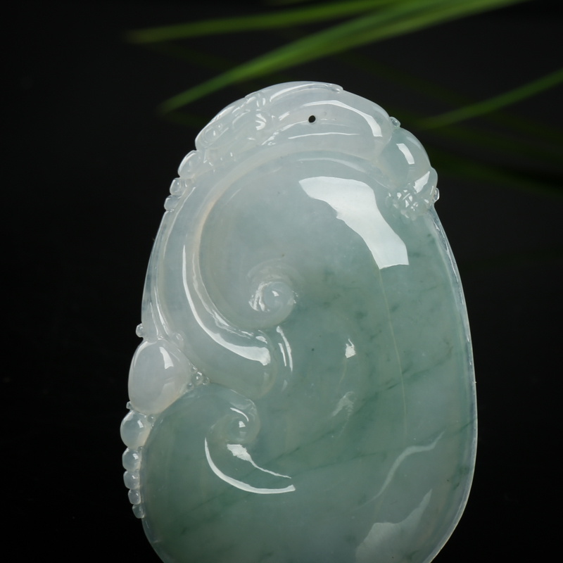 缅甸翡翠如意吊坠-红掌柜