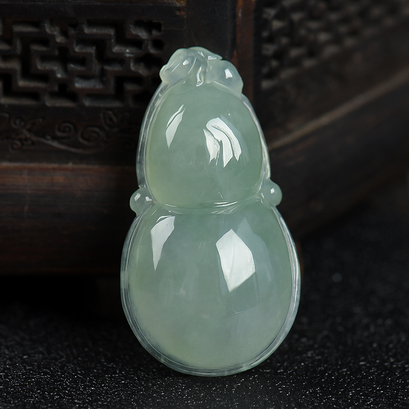 缅甸天然糯种灰绿翡翠吊坠-红掌柜