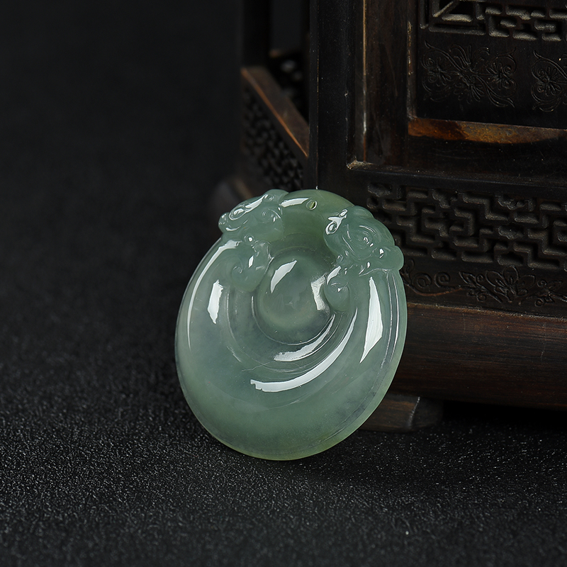 缅甸糯种灰绿翡翠福贝吊坠-红掌柜