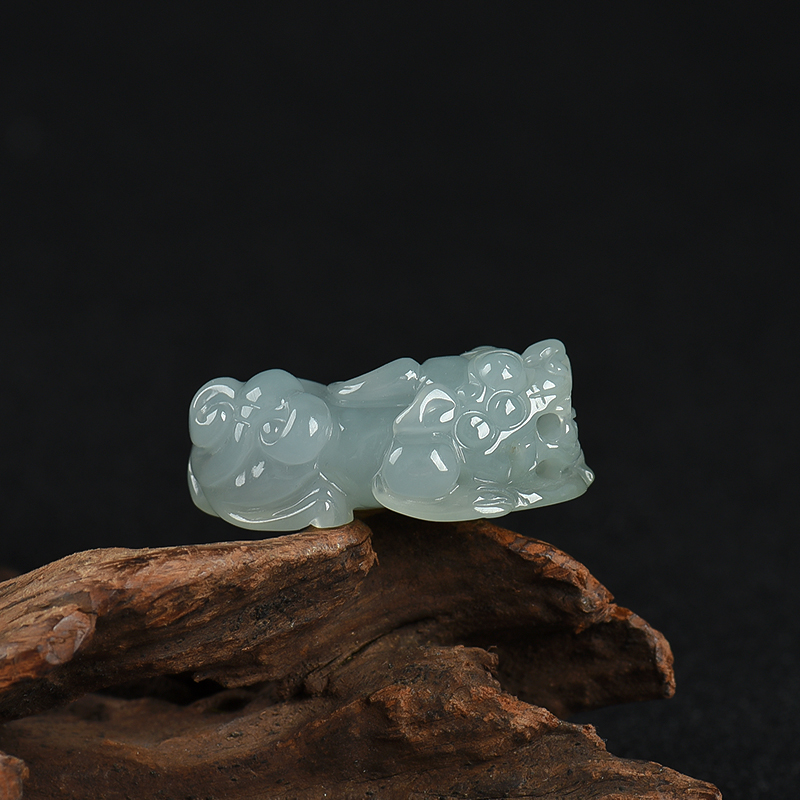 缅甸天然糯种灰绿翡翠貔貅吊坠-红掌柜