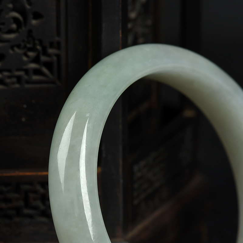 翡翠手镯-红掌柜