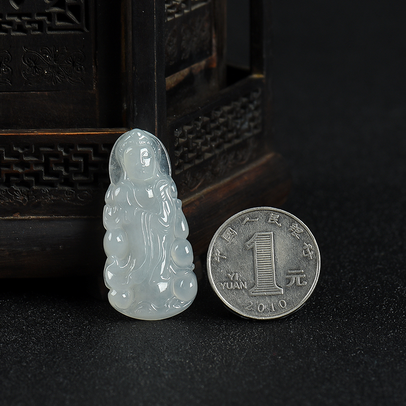 缅甸糯种翡翠吊坠-红掌柜