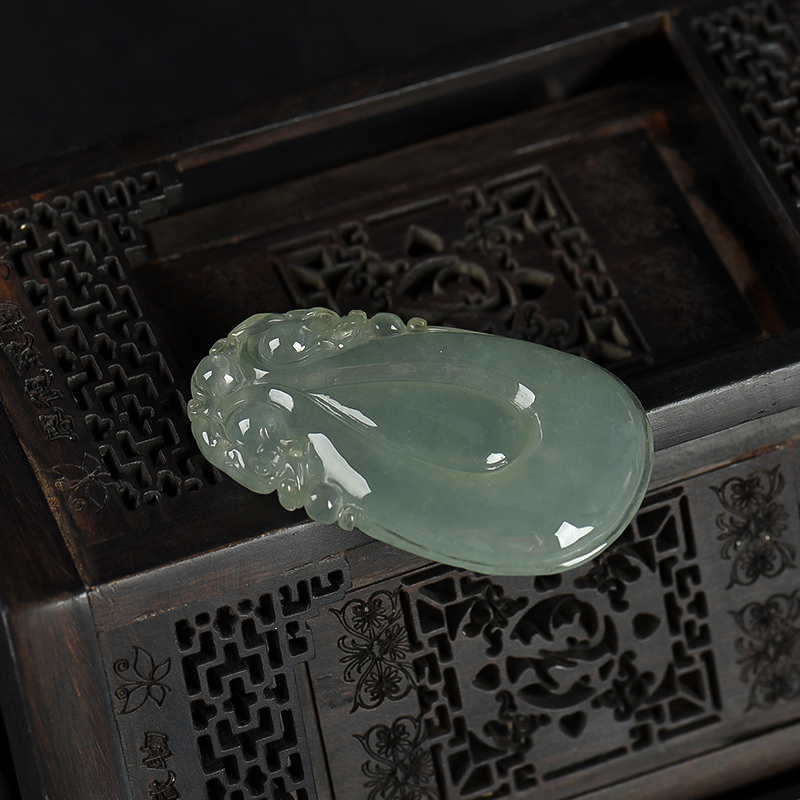 缅甸天然糯冰种翡翠福贝吊坠-红掌柜
