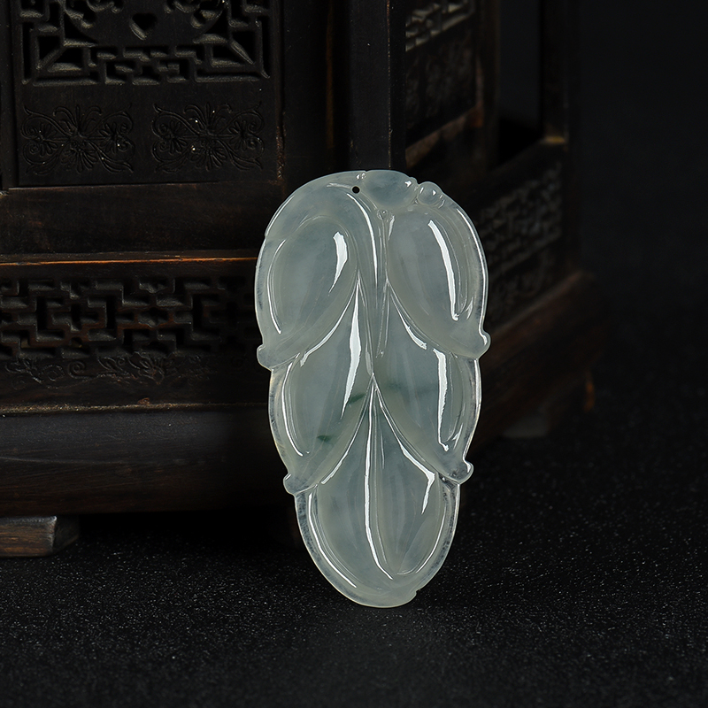 缅甸天然飘花翡翠金枝玉叶吊坠-红掌柜