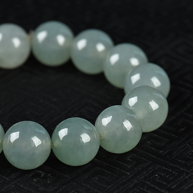 缅甸糯冰种飘花翡翠单圈手串-红掌柜