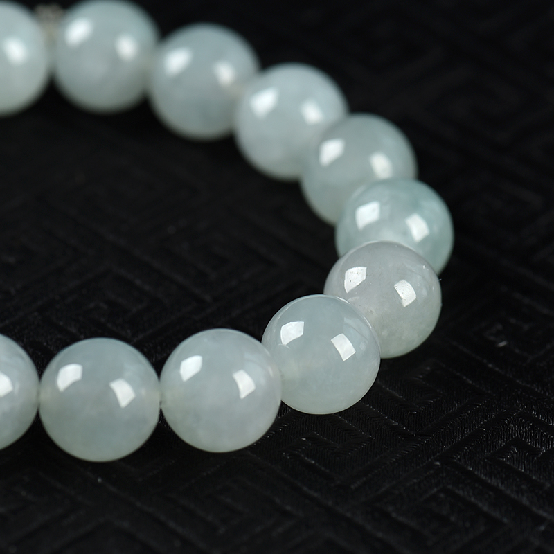 缅甸糯冰种灰绿翡翠单圈手串-红掌柜