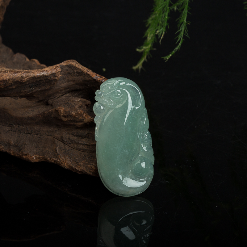 糯种浅绿翡翠福寿吊坠-红掌柜