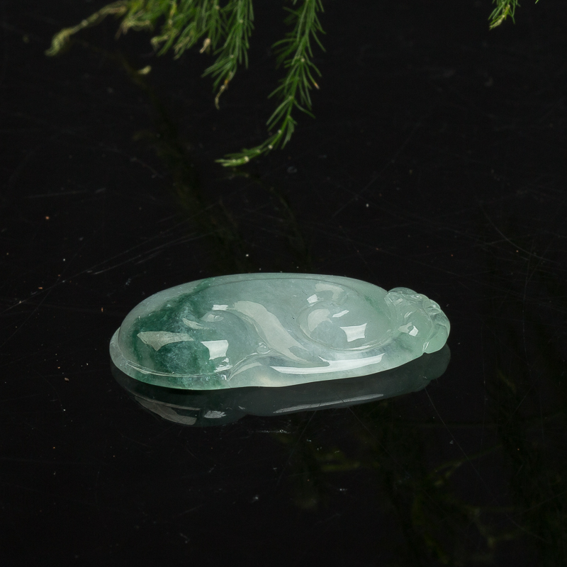天然飘花翡翠如意吊坠-红掌柜