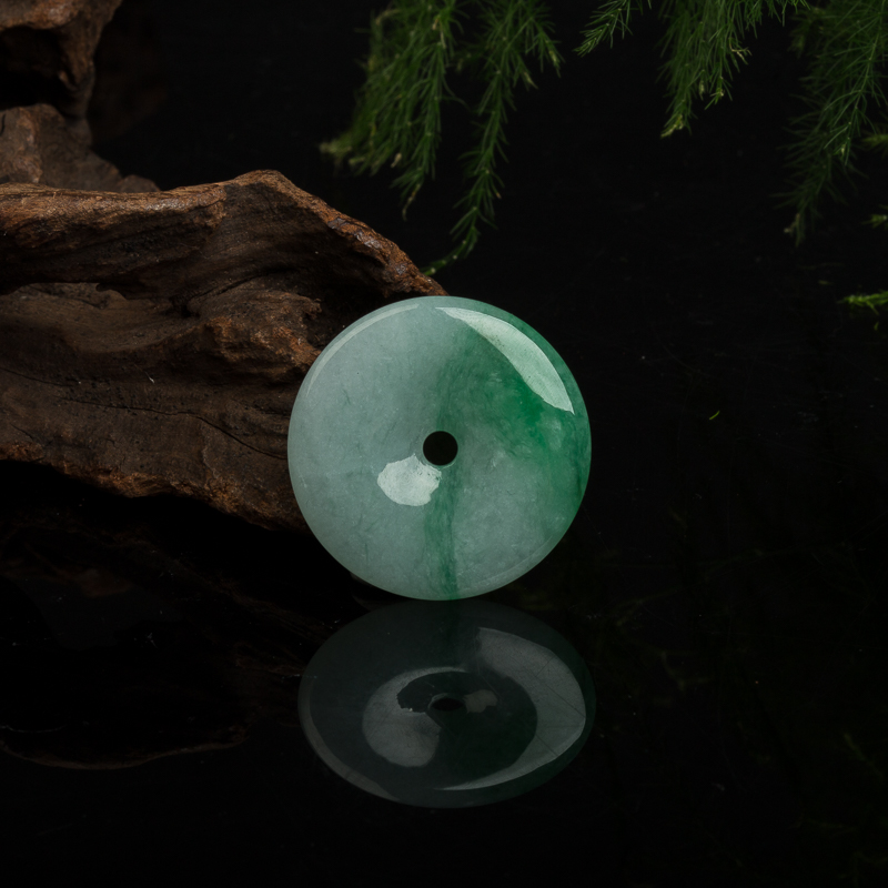 豆种飘翠翡翠平安扣吊坠-红掌柜