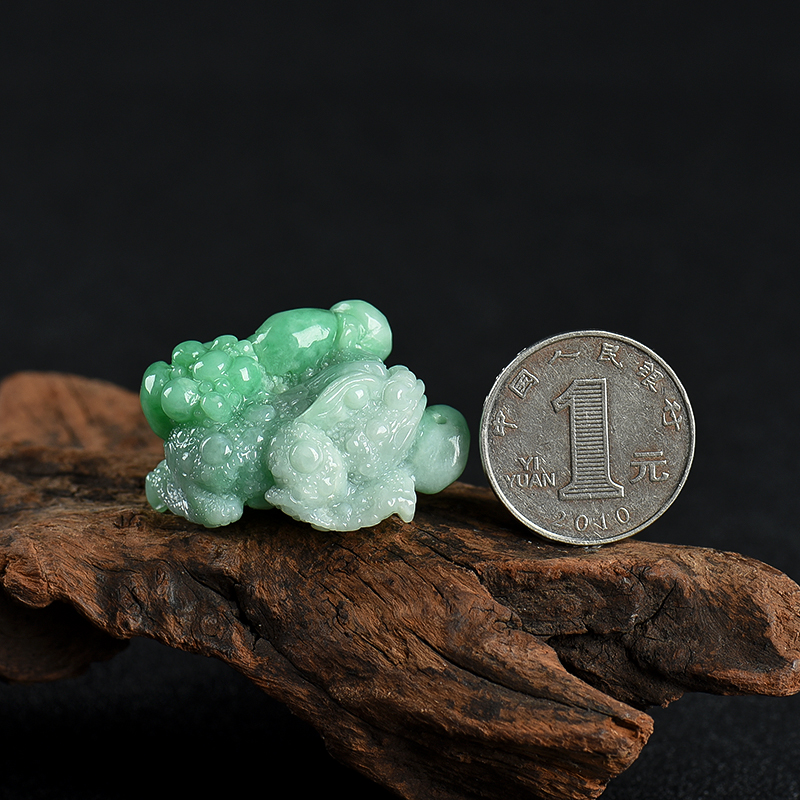 豆种苹果绿翡翠吊坠-红掌柜
