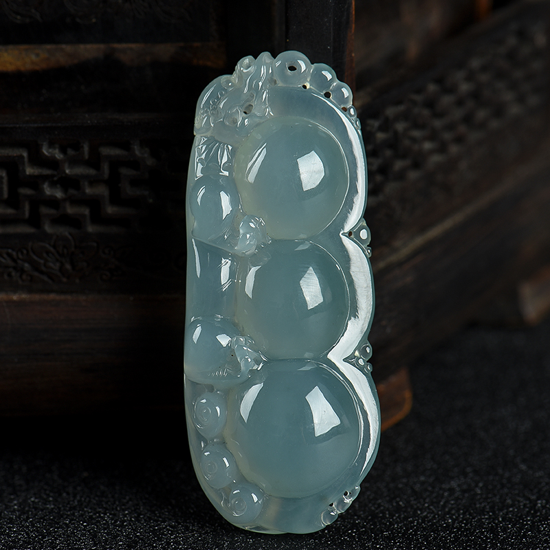 缅甸天然糯种灰绿翡翠吊坠-红掌柜