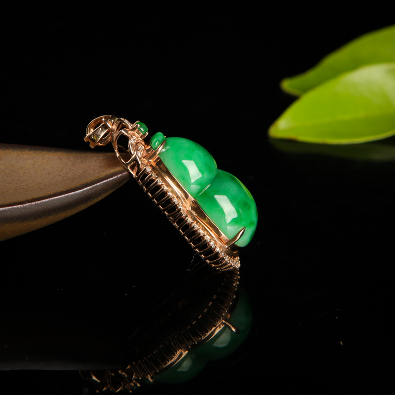 18k飘翠翡翠葫芦吊坠-红掌柜