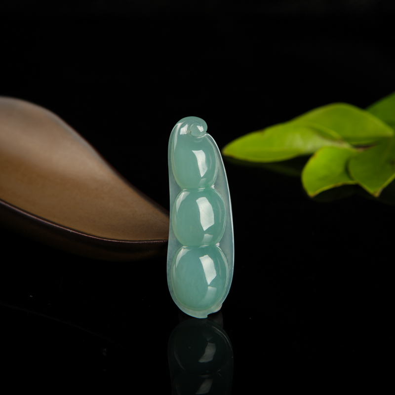 糯种蓝绿翡翠连中三元吊坠-红掌柜