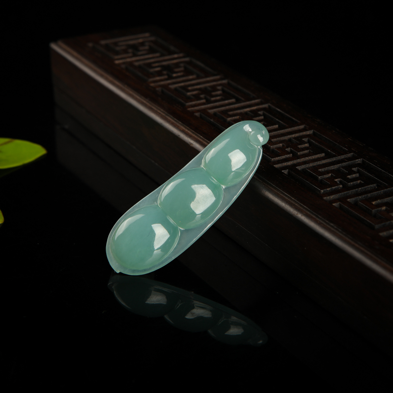 糯种翡翠连中三元吊坠-红掌柜