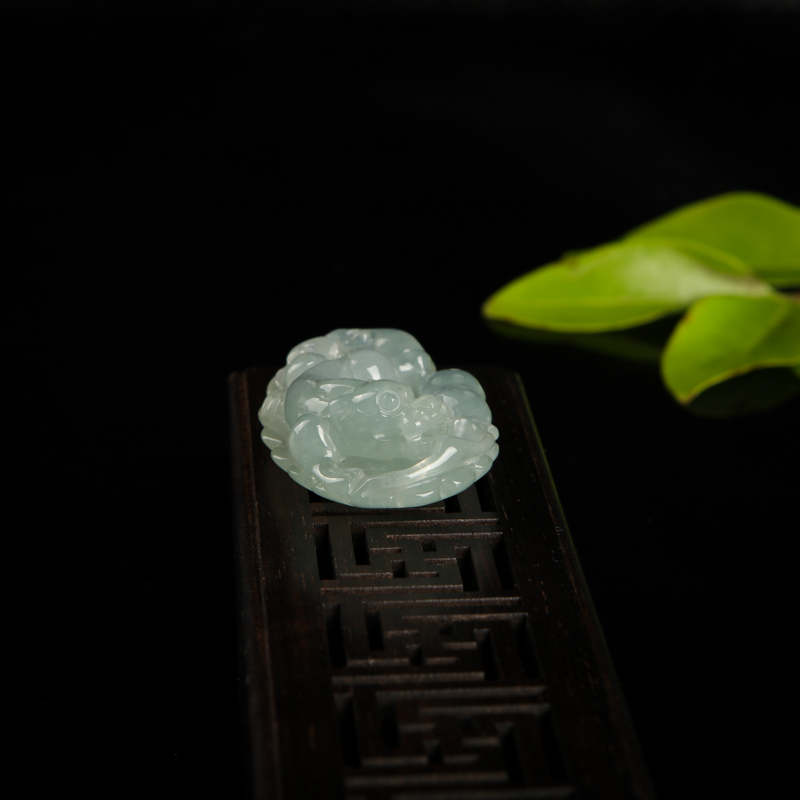 糯冰种翡翠貔貅吊坠-红掌柜