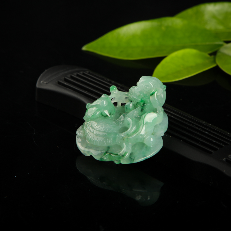 缅甸糯种飘翠翡翠鱼跃龙门吊坠-红掌柜