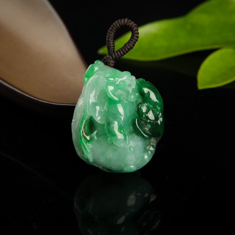 糯种飘翠翡翠福如东海吊坠-红掌柜