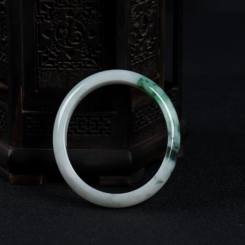 55.5mm豆种飘翠翡翠贵妃镯-红掌柜