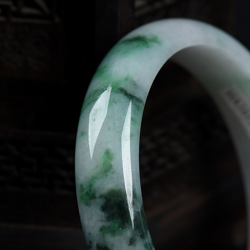 55.5mm豆种飘翠翡翠贵妃手镯-红掌柜