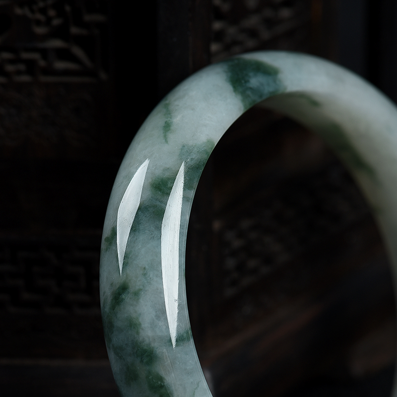 豆种飘花翡翠手镯-红掌柜