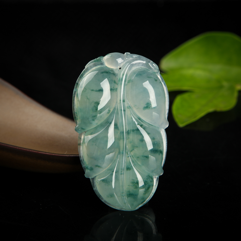 糯冰种飘花翡翠金枝玉叶吊坠-红掌柜