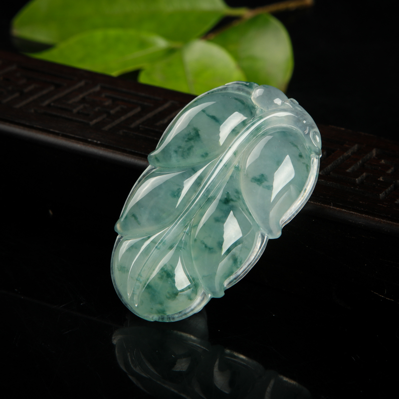 缅甸糯冰种飘花翡翠金枝玉叶吊坠-红掌柜