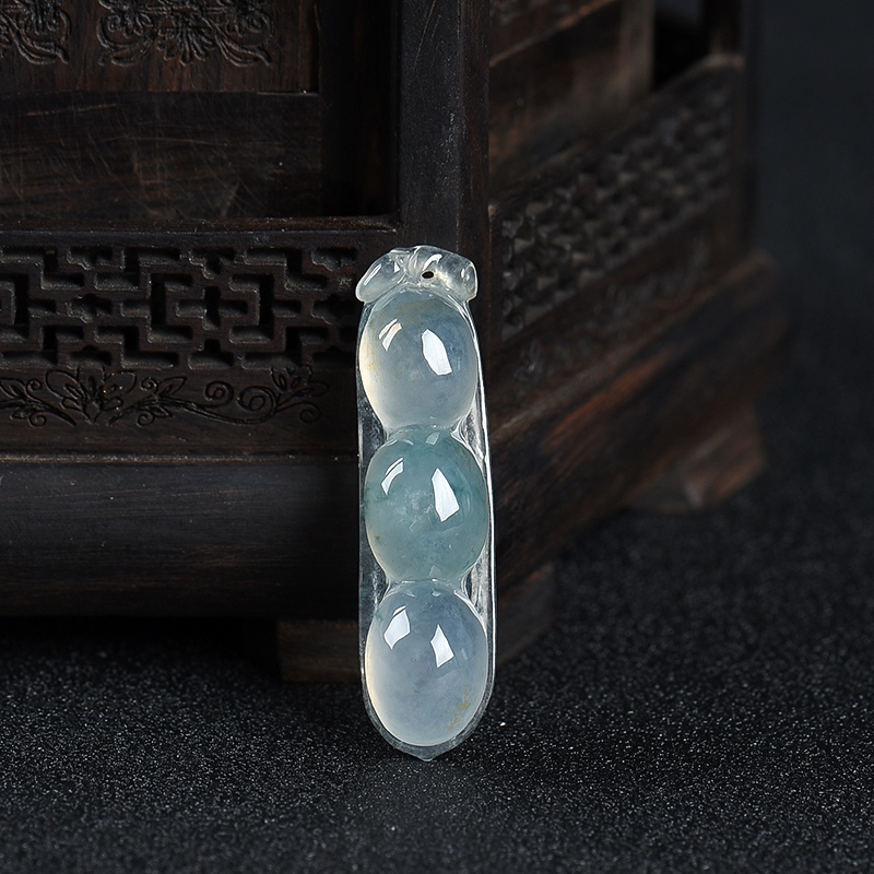 缅甸天然糯种飘花翡翠连中三元吊坠-红掌柜