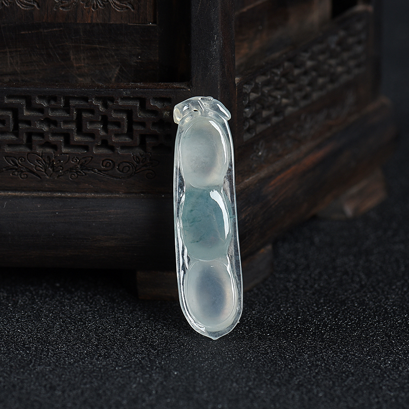 缅甸天然飘花翡翠连中三元吊坠-红掌柜