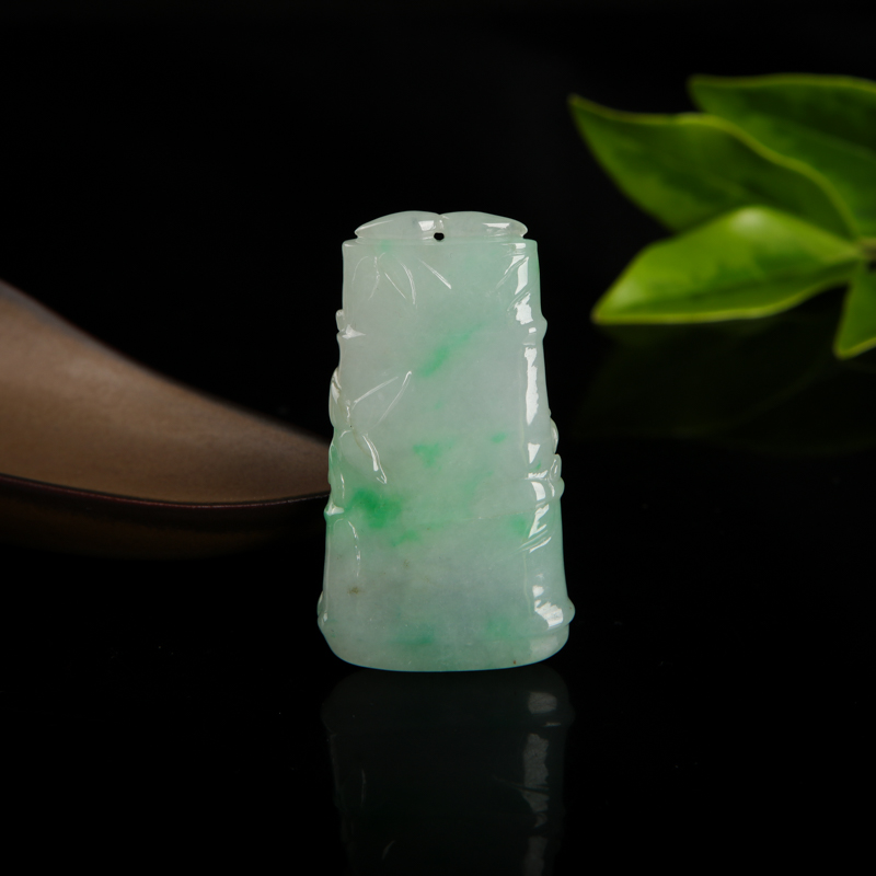 糯种翡翠节节高吊坠-红掌柜