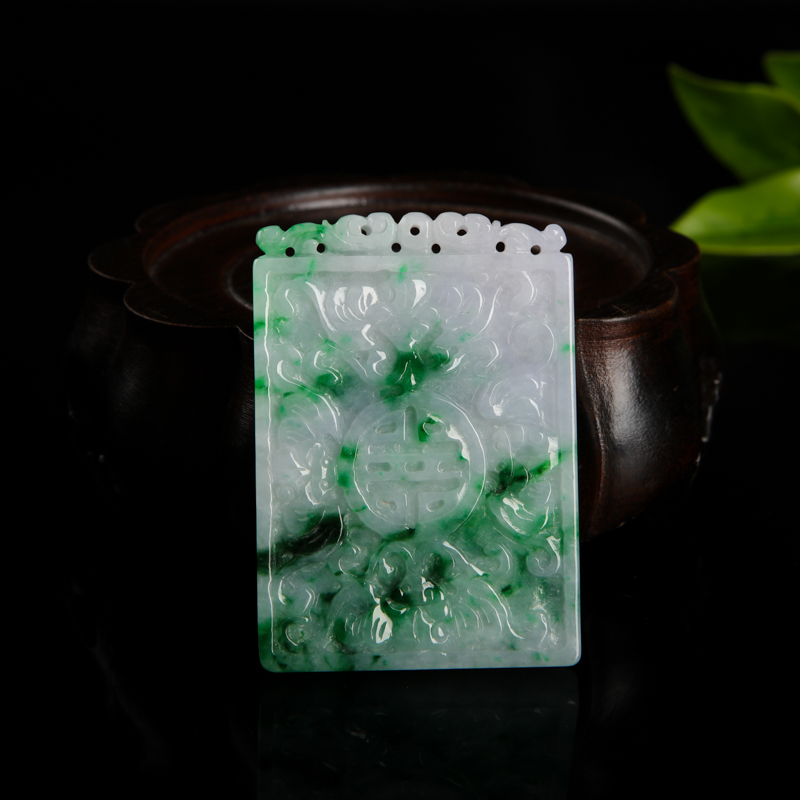 翡翠辰龙吊坠-红掌柜