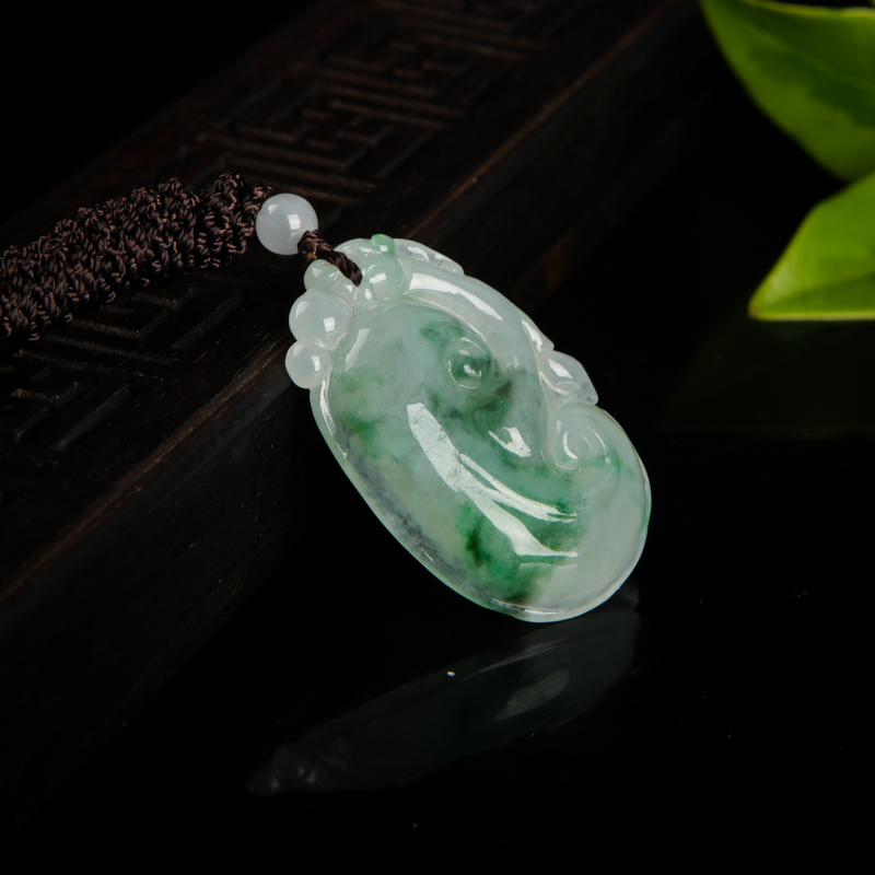 飘花翡翠如意吊坠-红掌柜