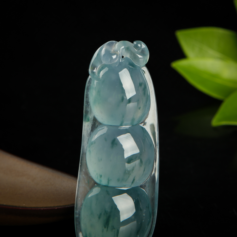 翡翠吊坠-红掌柜